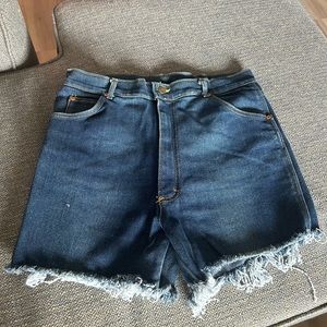Super High Rise Lee Jean shorts